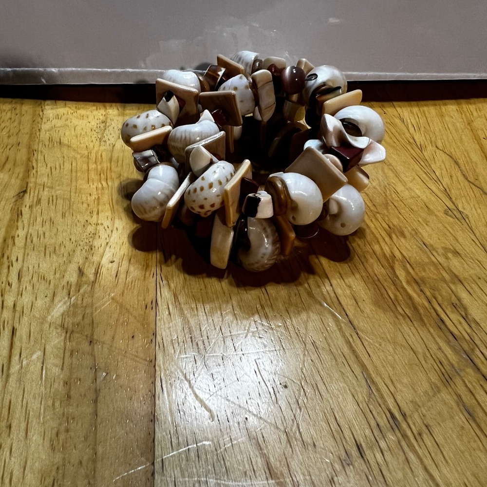 Stretch Bracelet Cream Brown Shell Mother of Pearl Boho Coastal